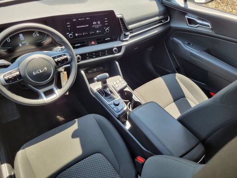 Certified 2024 Kia Sportage LX AWD/4WD image 25