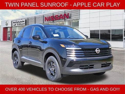 New 2026 Nissan Kicks SV w/ SV Premium Package image 1