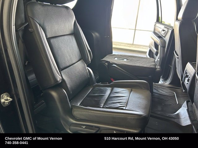 Used 2023 Chevrolet Suburban LT AWD/4WD image 34