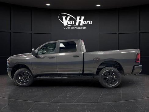 New 2026 RAM 2500 Big Horn AWD/4WD image 4