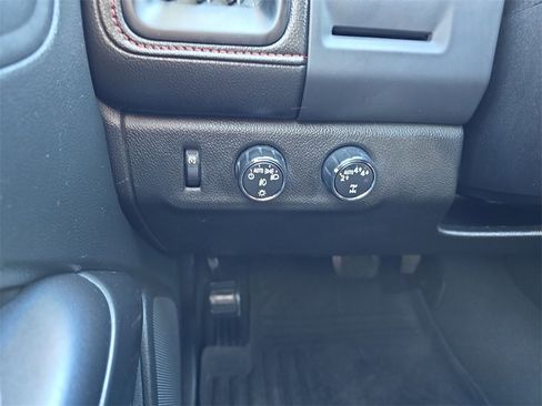 Used 2019 GMC Canyon All Terrain w/ Trailering Package image 26