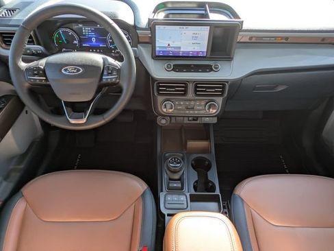 Certified 2023 Ford Maverick Lariat w/ Lariat Luxury Package FWD image 15