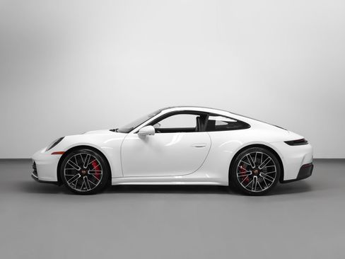 Certified 2026 Porsche 911 Carrera 4S AWD/4WD image 2