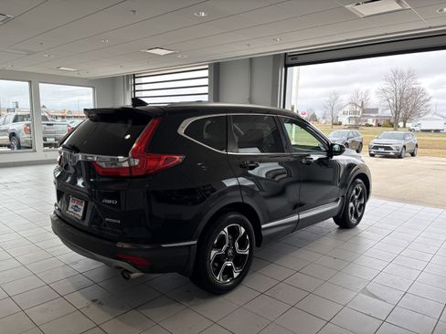 Used 2018 Honda CR-V Touring image 6
