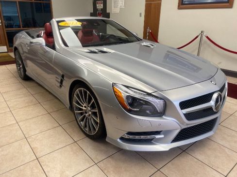 Used 2013 Mercedes-Benz SL 550 image 8