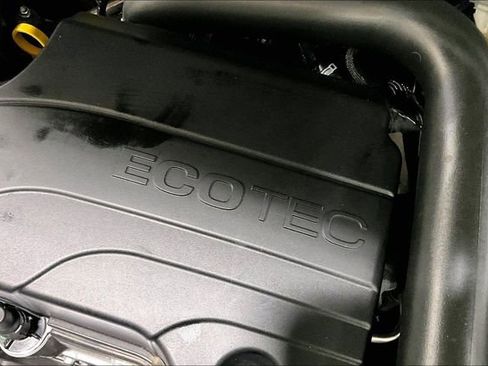 Certified 2025 Chevrolet Equinox RS FWD image 27