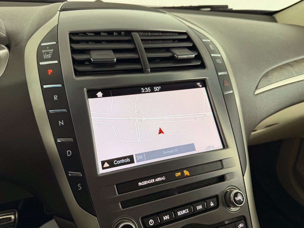 Used 2018 Lincoln MKZ Select w/ Select Plus Package AWD/4WD image 8