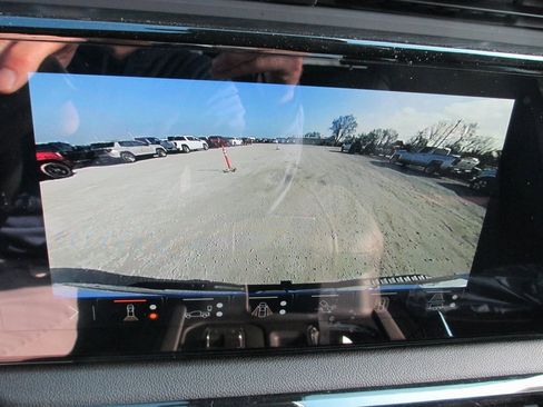 New 2026 GMC Sierra 2500 AT4 image 17