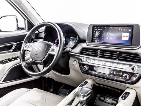 Used 2022 Kia Telluride SX w/ SX Prestige Package AWD/4WD image 20