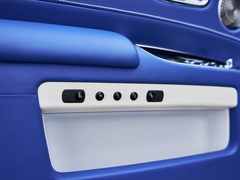 Used 2019 Rolls-Royce Ghost image 40