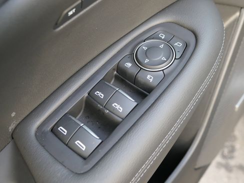 New 2025 Cadillac XT6 Premium Luxury image 14