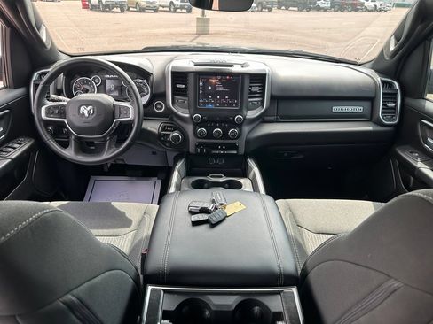 Used 2023 RAM 1500 Big Horn AWD/4WD image 25