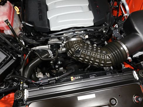 Used 2020 Chevrolet Camaro SS image 83