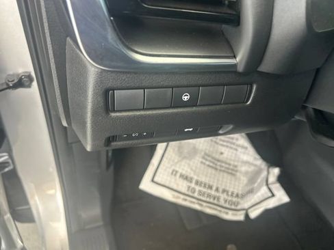 Used 2021 Nissan Rogue SV w/ Premium Package FWD image 23