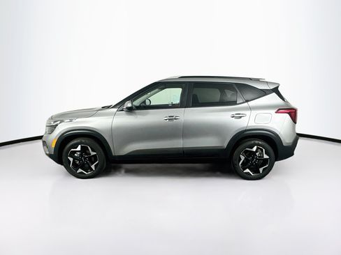 Used 2025 Kia Seltos S FWD image 4