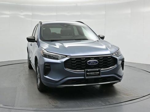 Certified 2023 Ford Escape ST-Line w/ Tech Pack #1 image 57