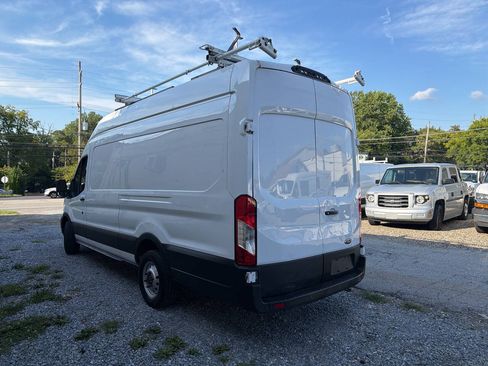 Used 2022 Ford Transit 250 148 High Roof Extended AWD w/ Load Area Protection Package image 12