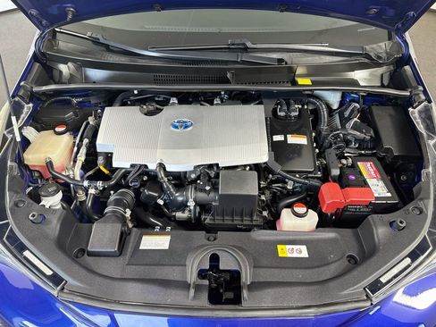 Used 2016 Toyota Prius Four Touring FWD image 39