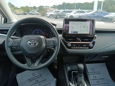Used 2026 Toyota Corolla LE FWD image 26