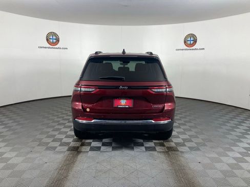 Used 2022 Jeep Grand Cherokee Limited image 22