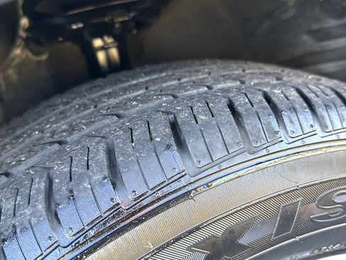 Used 2019 Honda CR-V EX image 12