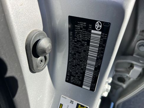 Used 2025 Toyota Corolla LE image 29