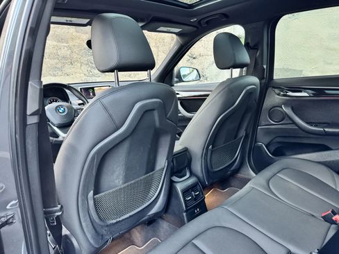 Used 2021 BMW X1 sDrive28i w/ Convenience Package FWD image 32