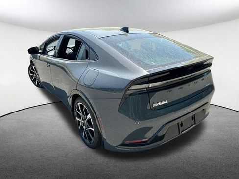 New 2026 Toyota Prius Plug-In Hybrid FWD image 7