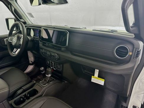 New 2026 Jeep Wrangler Sahara image 29