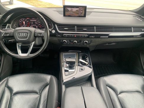 Used 2017 Audi Q7 3.0T Premium Plus w/ Premium Plus Package image 9