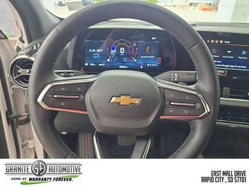 Used 2026 Chevrolet Equinox LT w/ Convenience Package II AWD/4WD image 15