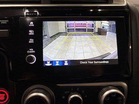 Used 2018 Honda Fit EX image 11