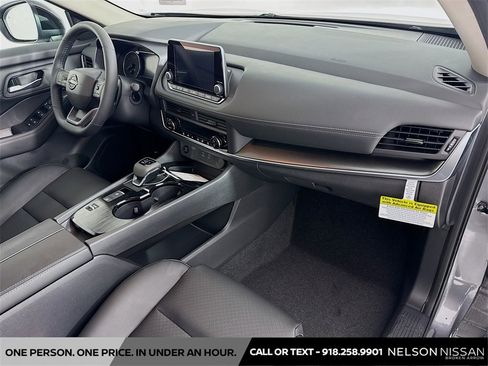 New 2026 Nissan Rogue SV image 29