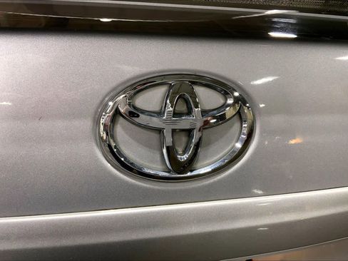 Used 2010 Toyota Corolla S image 31