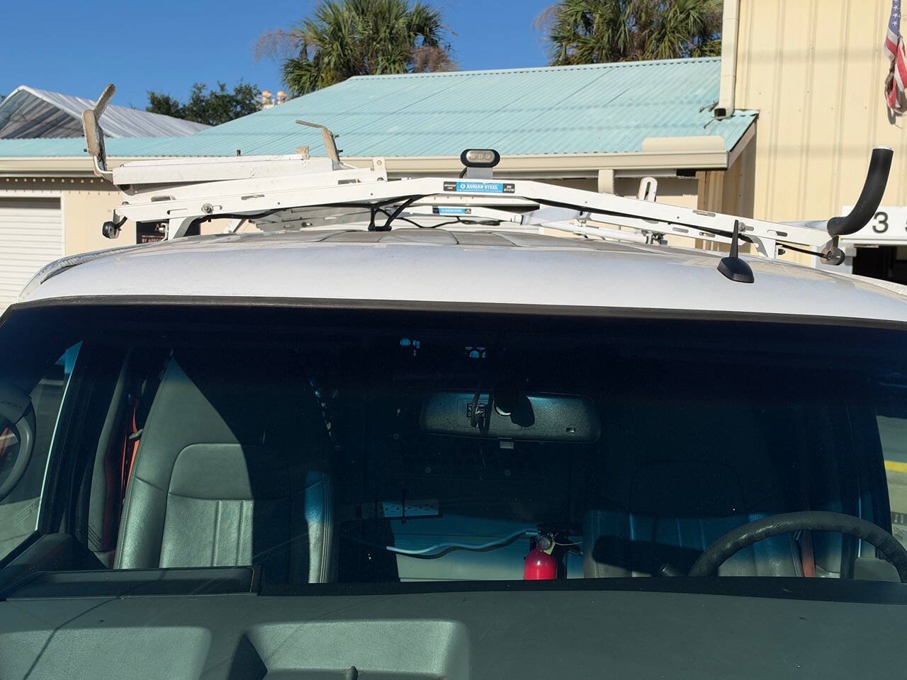 Used 2015 Chevrolet Express 2500 RWD image 31