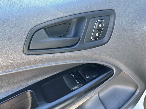 Used 2020 Ford Transit Connect XL image 13