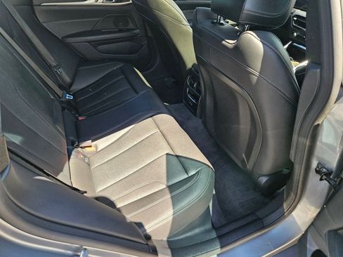 Used 2025 BMW i4 eDrive40 RWD image 20