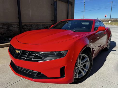 Used 2020 Chevrolet Camaro LS image 1