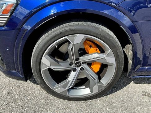 Certified 2023 Audi e-tron S Premium Plus w/ Black Optic Package image 13