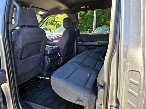 Used 2022 Ford F150 XLT w/ Equipment Group 302A High image 8