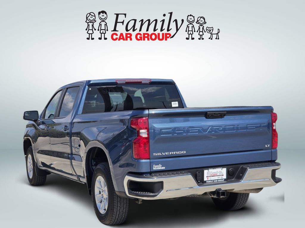 Used 2024 Chevrolet Silverado 1500 LT RWD image 3