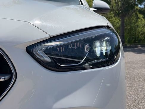 Used 2025 Mercedes-Benz C 300 4MATIC Sedan image 9