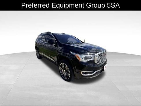 Used 2019 GMC Acadia Denali w/ Technology Package AWD/4WD image 5
