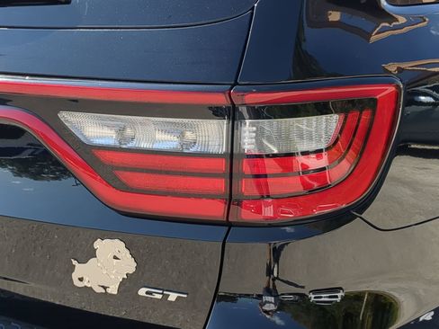 Used 2021 Dodge Durango GT image 37