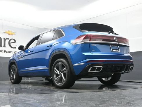 Used 2024 Volkswagen Atlas Cross Sport SEL R-Line AWD/4WD image 5