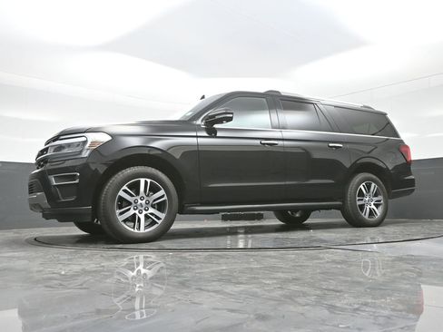 Used 2024 Ford Expedition Max Limited image 22