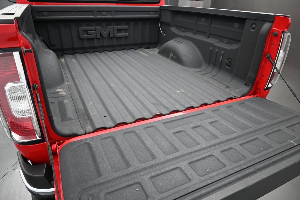 Used 2020 GMC Canyon SLT w/ Trailering Package AWD/4WD image 25