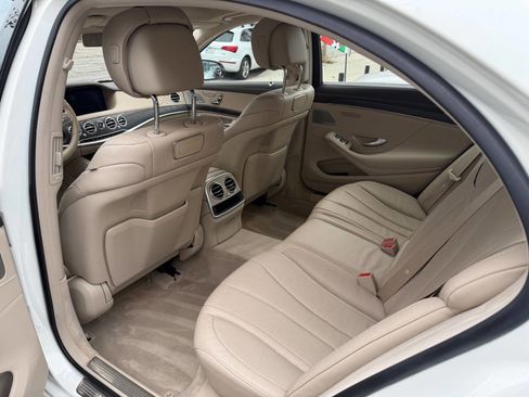 Used 2018 Mercedes-Benz S 450 Sedan image 32