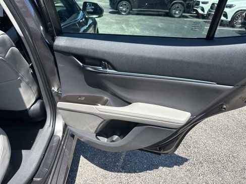Used 2023 Toyota Camry XLE FWD image 29