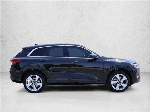 Used 2025 Audi Q5 Premium Plus AWD/4WD image 4